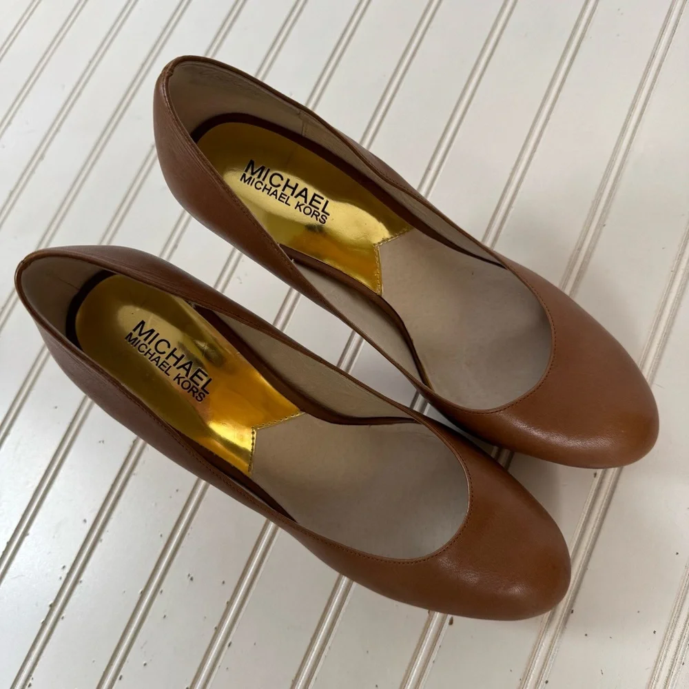 Michael Kors Rochelle Pump‎ Women's Size 10M Barley Brown Leather Heels Shoes
